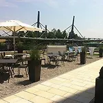 One Muenchen-garching 3*